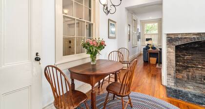301 on Hancock - One Bedroom Apartment, Sleeps 4