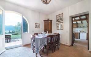 Dining - Country House 'La Francesca' with Private Pool, Garden, and Wi-Fi (Cetona)