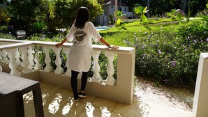 In-room safe, laptop workspace, blackout curtains, free WiFi - Hotel El Koaba (Cabarete)