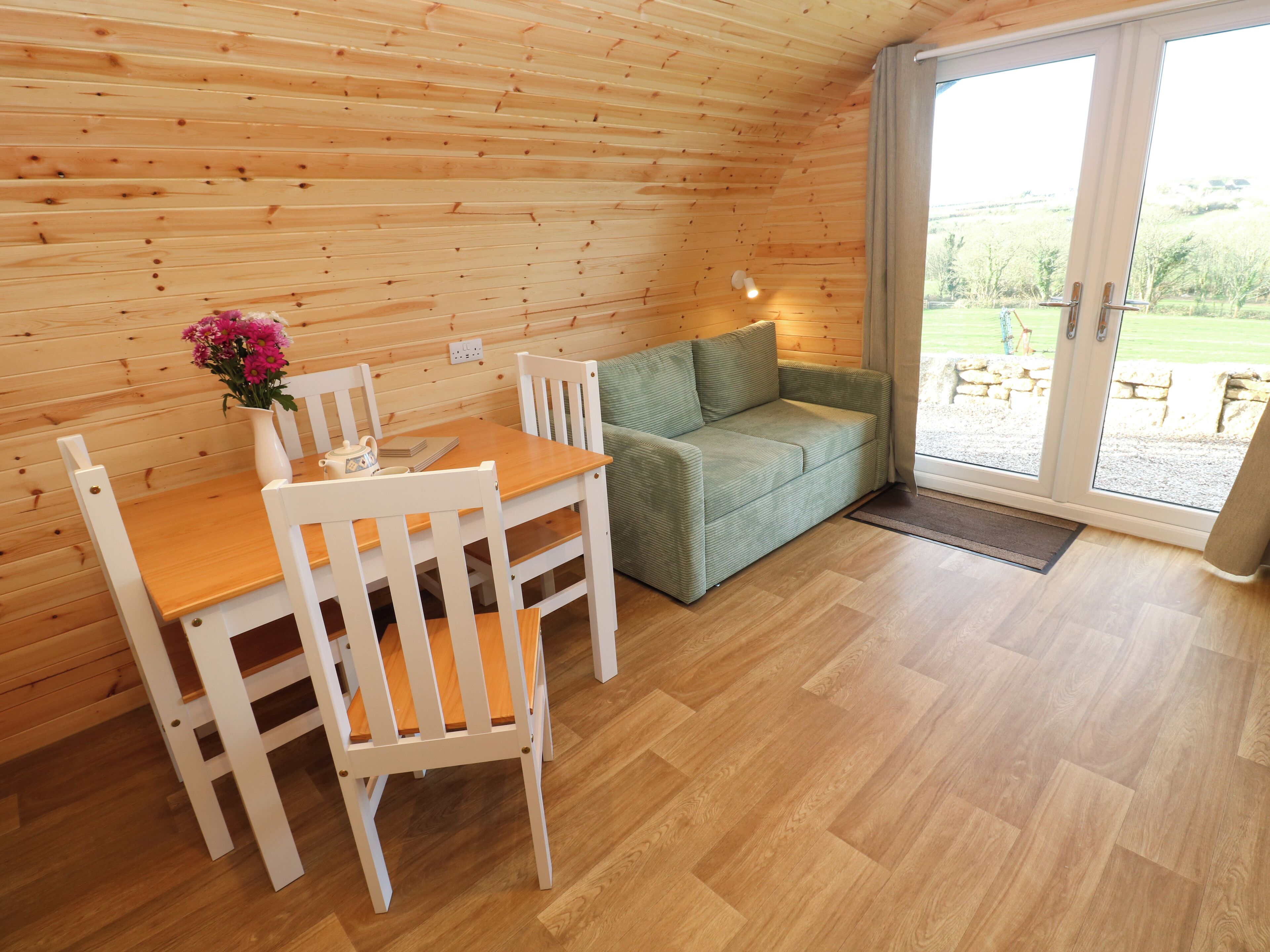 Audrey, Pet Friendly, With A Garden In Newlyn - Penzance