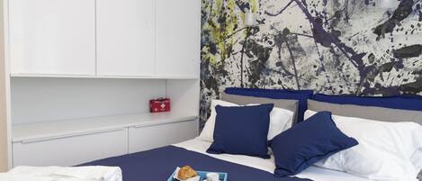 2 chambres, fer et planche à repasser, Wi-Fi, draps fournis