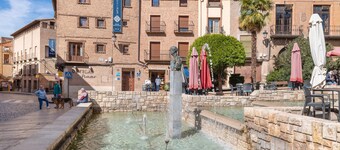 Apartment 'Petronila' with Wi-Fi and Air Conditioning