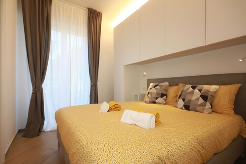 Comfortable apartment in the center of Arenzano, a few steps from the sea