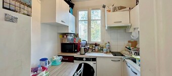 Big room next to train B, 15 minutes go to center ville