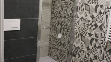 Chambre Triple Confort | Salle de bain
