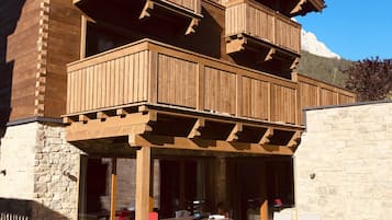 Chalet | Exterior