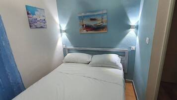 4 chambres, fer et planche Ă  repasser, Wi-Fi gratuit, draps fournis