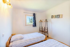 2 habitaciones, tabla de planchar con plancha y wifi gratis