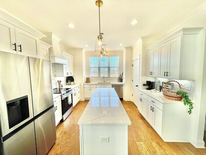 Stylish Cottage in Silo Square near Snowden Grove