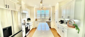 Stylish Cottage in Silo Square near Snowden Grove