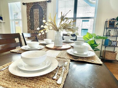 Stylish Cottage in Silo Square near Snowden Grove