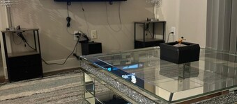 Sophisticated Stay 2-bedroom apartment with AC, fitness room in awesome Houston