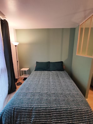 1 bedroom, desk, iron/ironing board, free WiFi