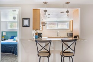 1 chambre, coffres-forts dans les chambres, bureau