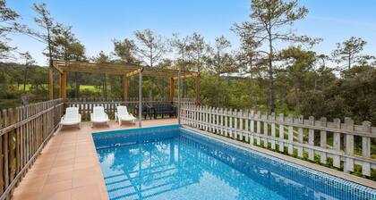 Rural House 'Cal Panxeta' with Mountain Views, Wi-Fi and Air Conditioning