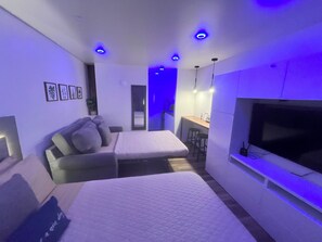 1 bedroom, iron/ironing board, WiFi