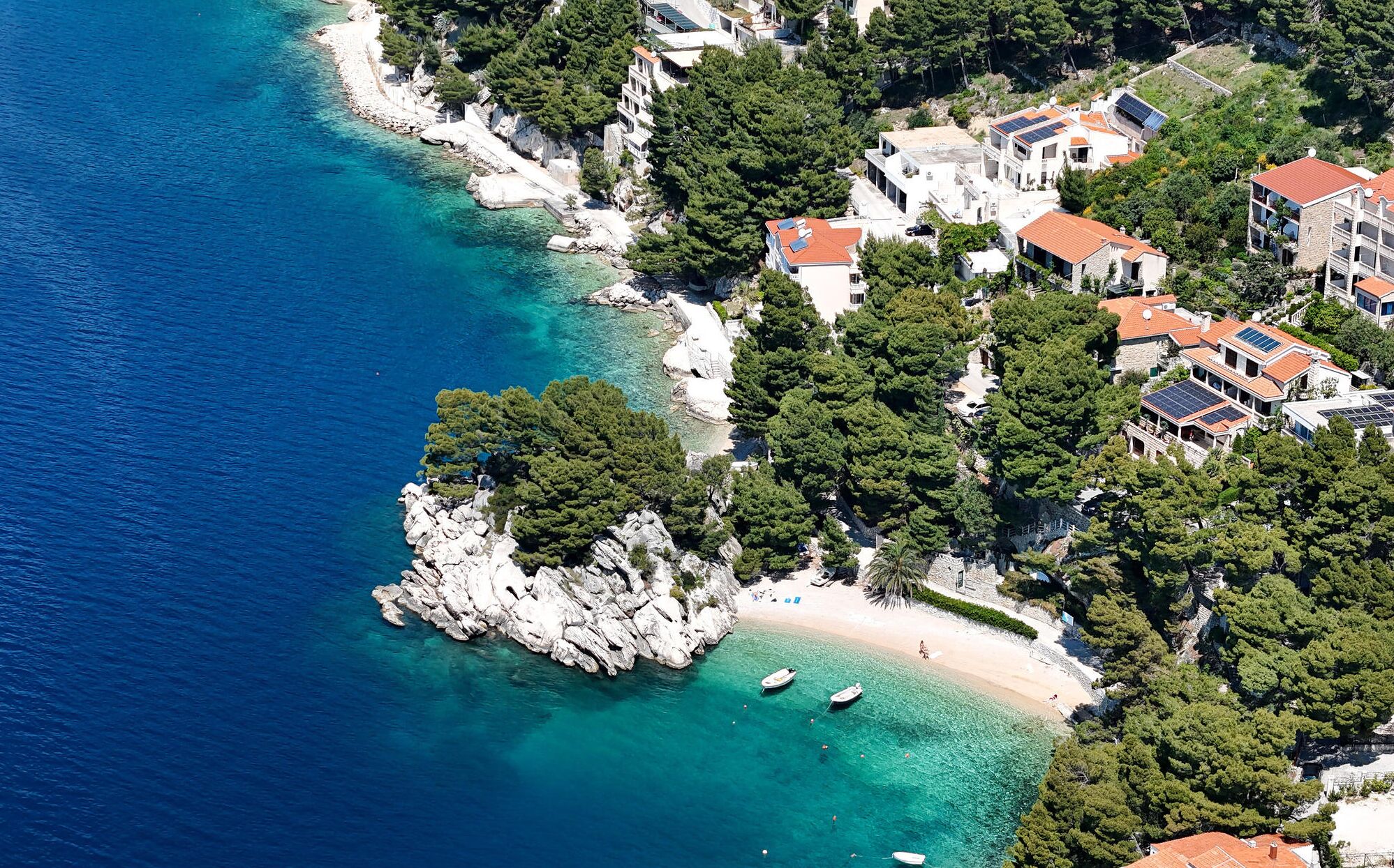 Beach nearby, fishing