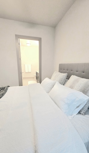 1 chambre, fer et planche à repasser, Wi-Fi gratuit, draps fournis