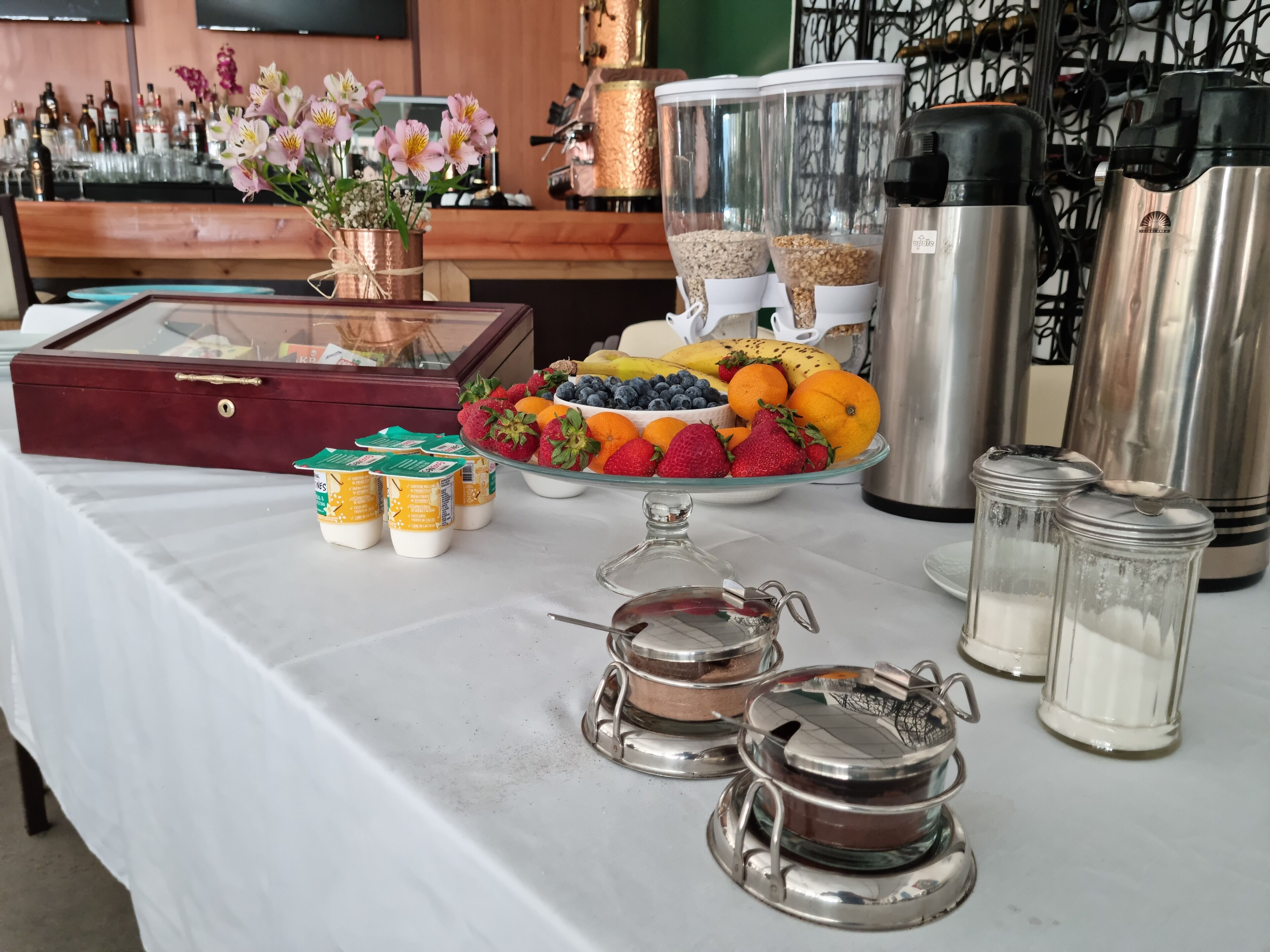 Free daily continental breakfast 