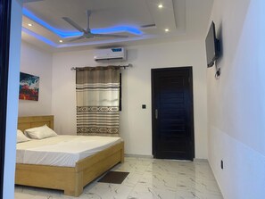 Comfort Single Room, Garden View | Free WiFi - Motel The champion 2 (Ouidah)