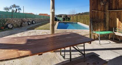 Maison de vacances 'Casa Do Boticas' avec vue sur la montagne, piscine partagée et Wi-Fi