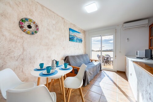 Apartment 'Maracas 2' with Mountain View, Private Terrace and Air Conditioning