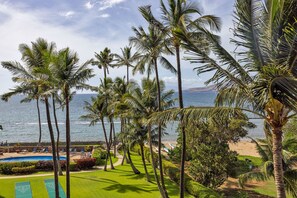 ラグジュアリー コンドミニアム ベッド (複数台) オーシャンビュー ビーチフロント | ビーチ / オーシャン ビュー