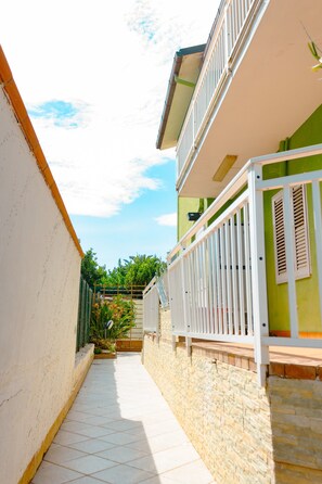 Enceinte de l’hébergement