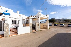 Exterior - Apartment 'Maracas 1' with Shared Terrace and Air Conditioning (El Pozo de los Frailes)