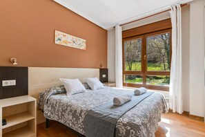 1 chambre, Wi-Fi gratuit, draps fournis