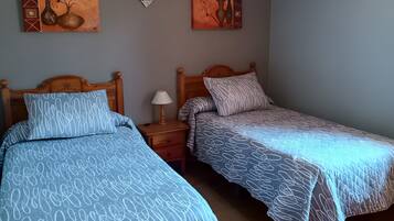 2 bedrooms, free WiFi, bed sheets