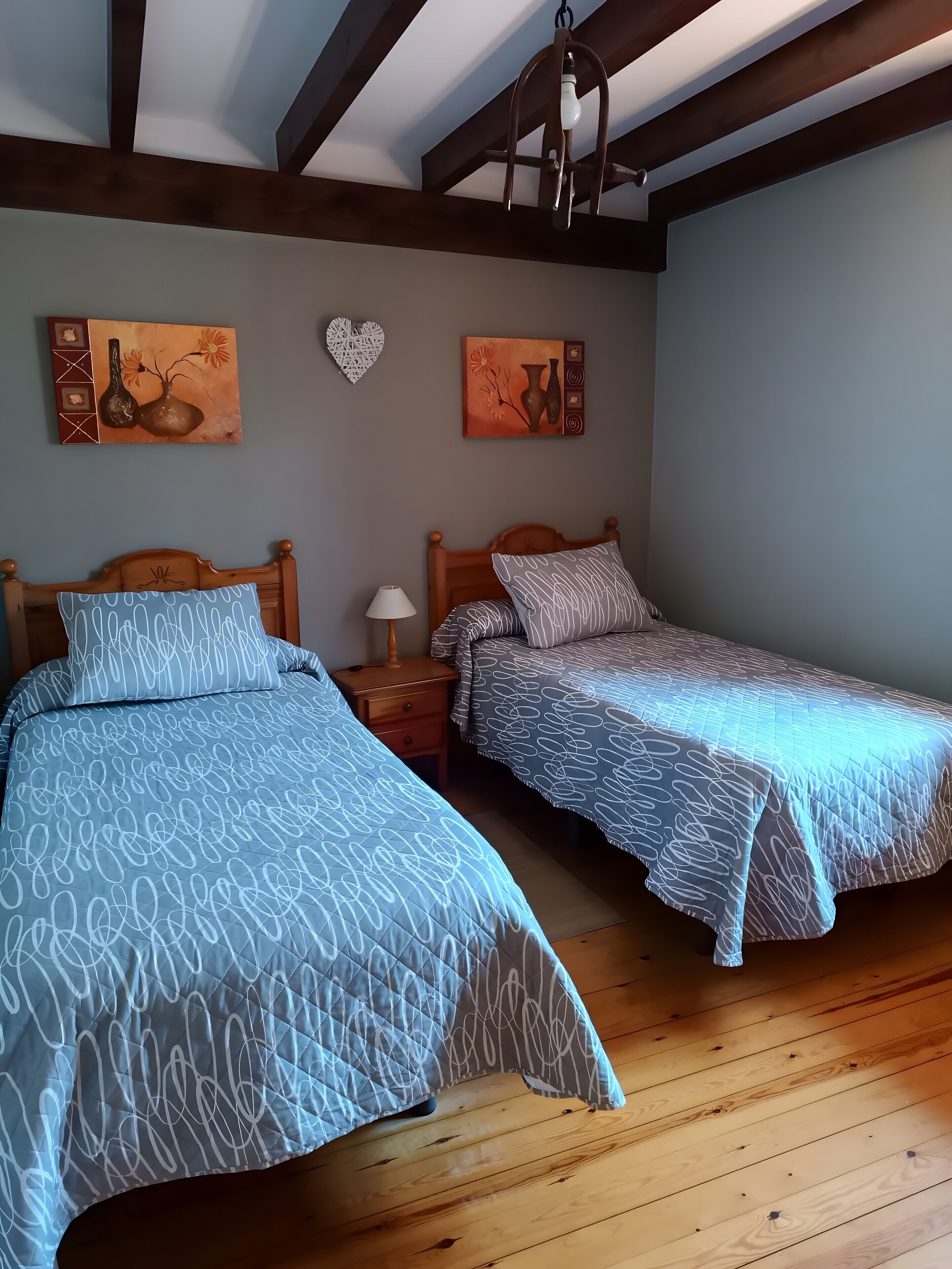 2 bedrooms, free WiFi, bed sheets