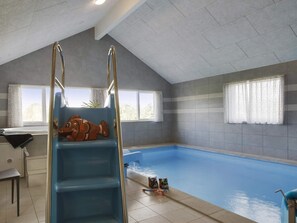Maison | Piscine | Piscine intérieure, piscine extérieure