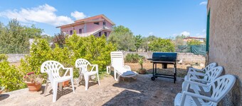 Villa 'La Quiete Della Campagna' with Mountain View, Private Terrace and Private Garden