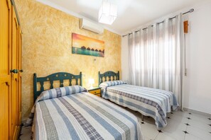 3 chambres, draps fournis