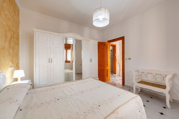 3 Schlafzimmer, Bettwäsche