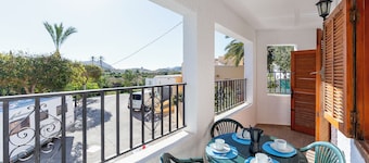 Holiday Home 'Noria 1' with Mountain View, Private Terrace and Air Conditioning