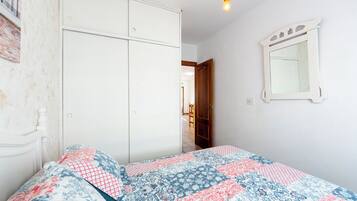 2 dormitorios y ropa de cama