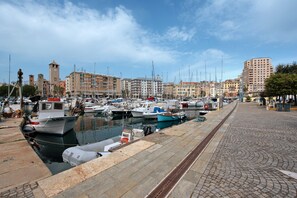 Marina