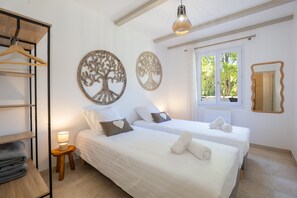 2 chambres, Wi-Fi gratuit, draps fournis