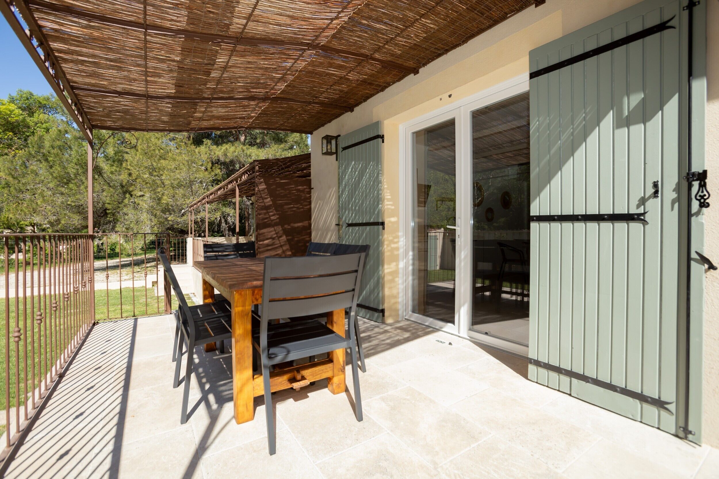 Restauration extérieure