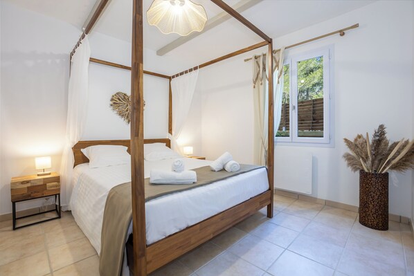 2 bedrooms, free WiFi, bed sheets
