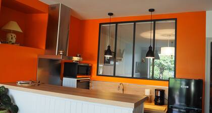 Lac & Nature â Appartement cosy Ă 100m du lac de Villefranche-de-Panat, Aveyron authentique