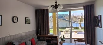 Lake & Nature – Cosy apartment 100m from Villefranche-de-Panat lake, authentic Aveyron stay
