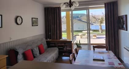 Lac & Nature â Appartement cosy Ă 100m du lac de Villefranche-de-Panat, Aveyron authentique