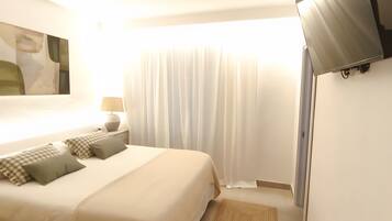 6 Schlafzimmer, Bügeleisen/Bügelbrett, kostenloses WLAN, Bettwäsche