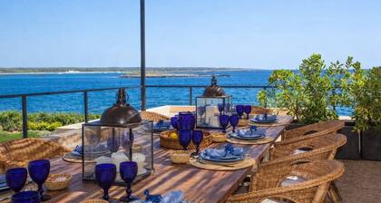 Villa Cabrera â Villa de luxe en bord de mer MĂ©diterranĂ©e