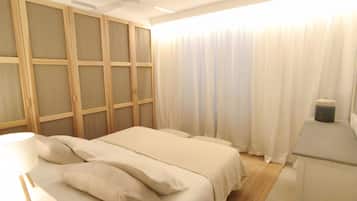 6 室のベッドルーム、アイロン / アイロン台、WiFi (無料)、ベッドシーツ