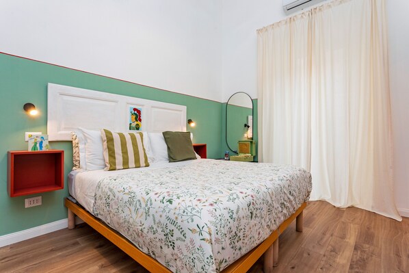 1 bedroom, free WiFi, bed sheets