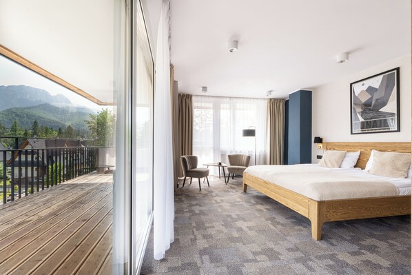 Deluxe Double Room, Mountain View | Mountain view